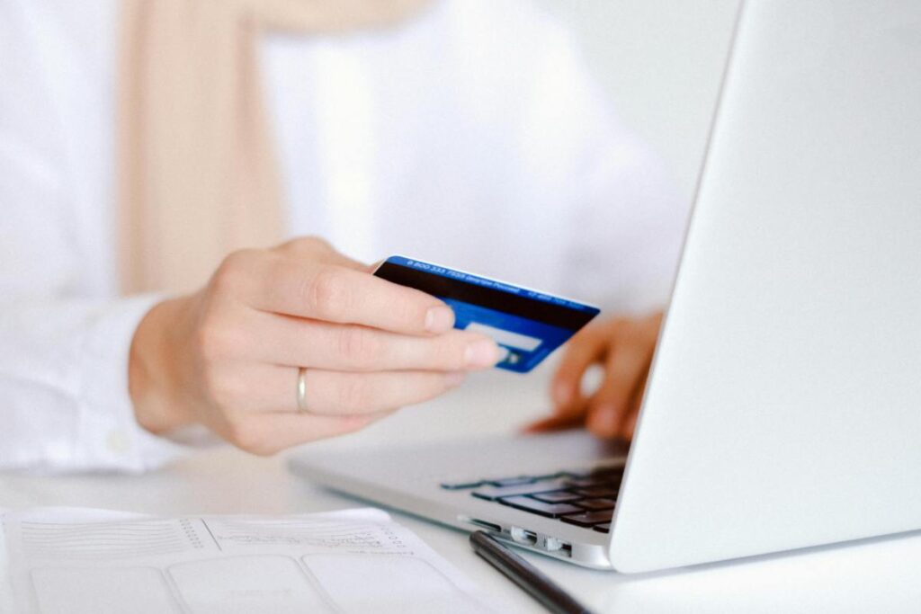 Acquisti con carta prepagata - prestiti.com