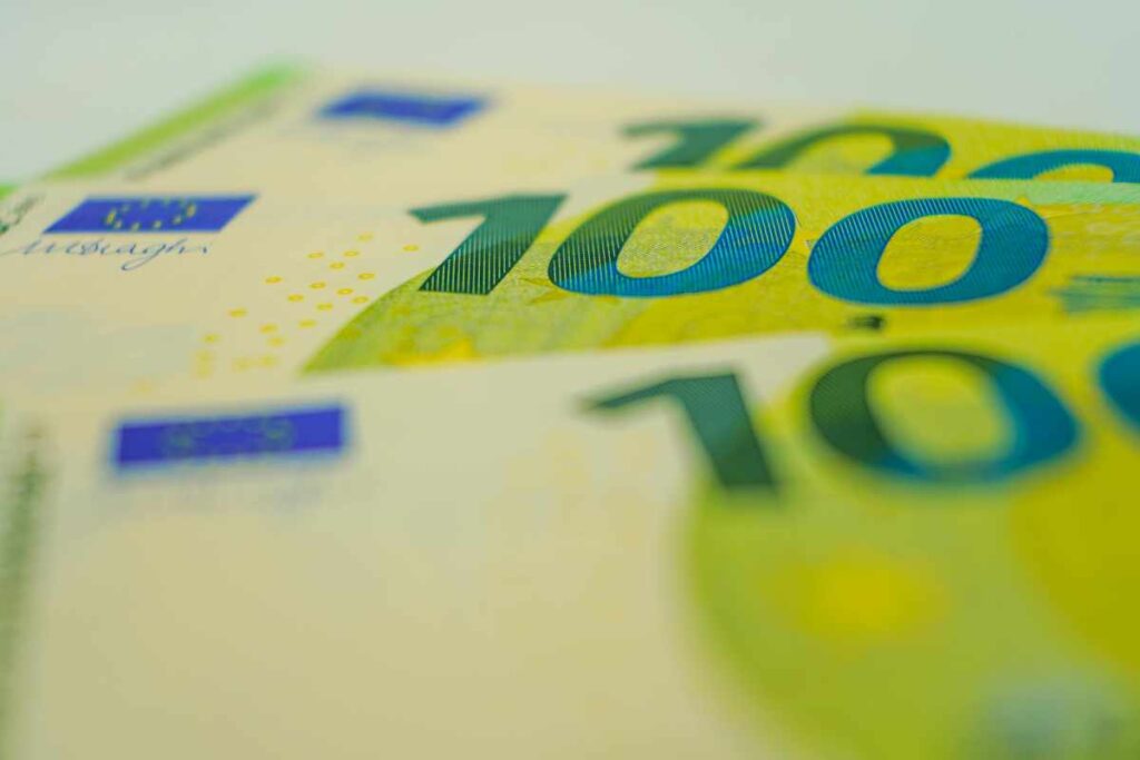 Banconote da 100 euro - prestiti.com