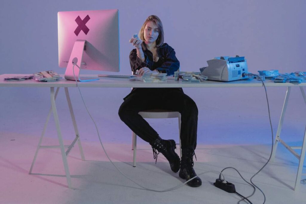 Truffe online: una hacker - prestiti.com
