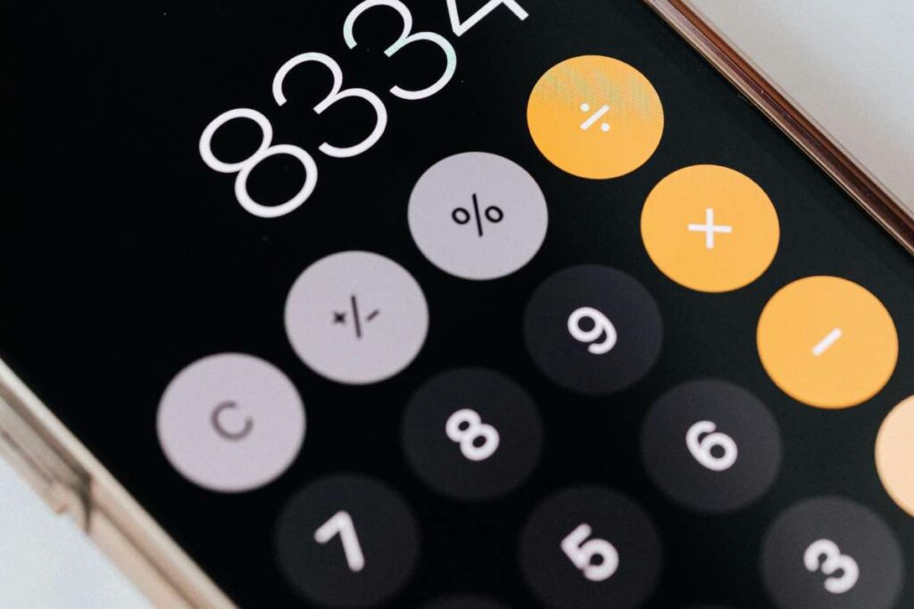 Calcolatrice sullo smartphone - prestiti.com