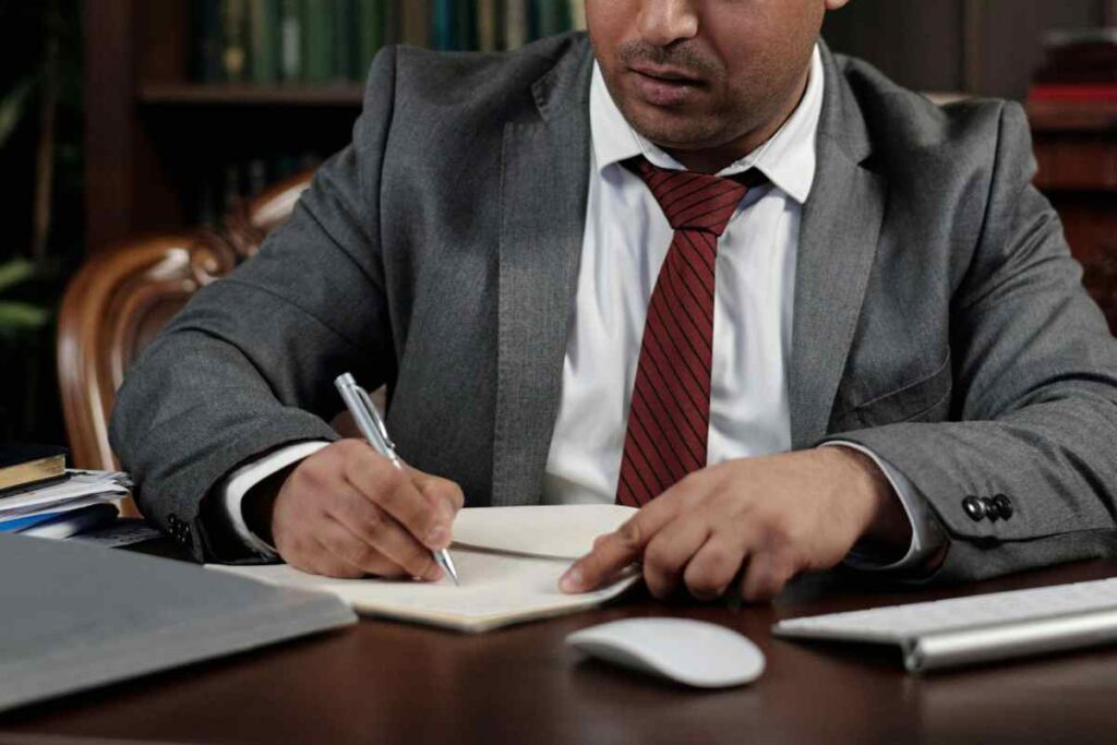 Firma di un contratto - prestiti.com
