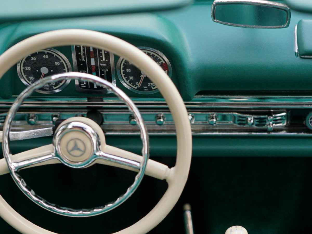 Volante di un'auto Vintage